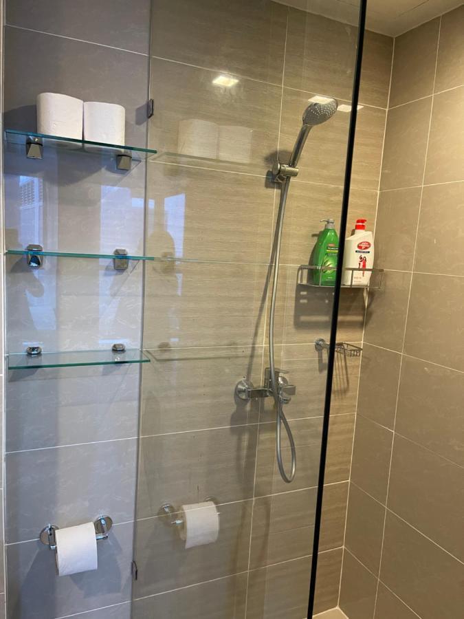 1 Bedroom Condo Uptown Parksuites Bgc, High Floor, Morning Sun Манила Екстериор снимка