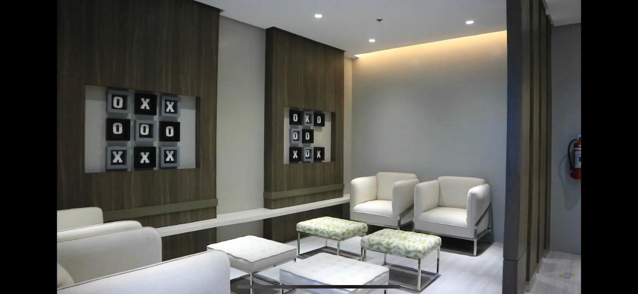 1 Bedroom Condo Uptown Parksuites Bgc, High Floor, Morning Sun Манила Екстериор снимка