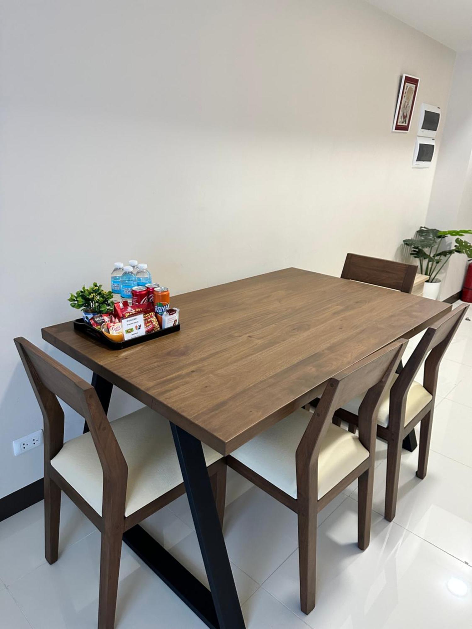1 Bedroom Condo Uptown Parksuites Bgc, High Floor, Morning Sun Манила Екстериор снимка